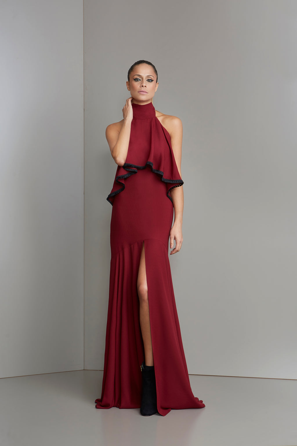 BURGUNDY W/ MINI BLACK TASSOS DETAIL LONG DRESS